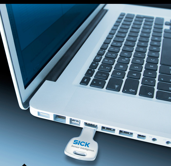 Laptop mit USB-Stick